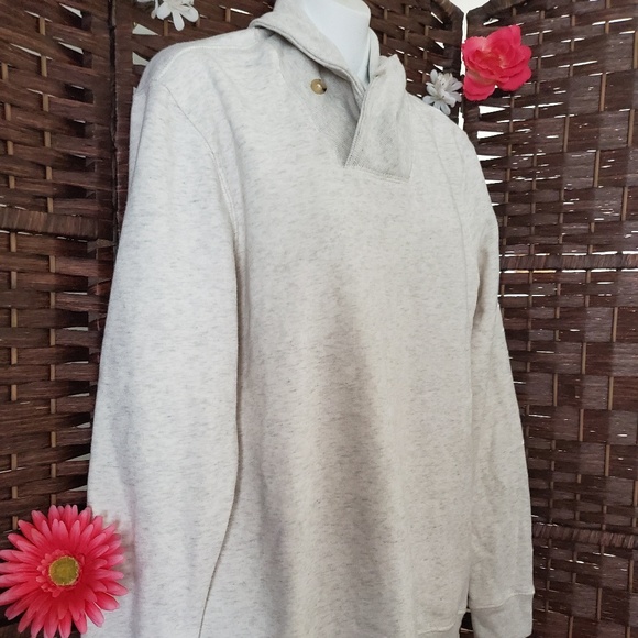 Old Navy Cream-colored sweatshirt with a long neck and one button - Picture 6 of 7